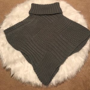 2 Chic Shawl Poncho